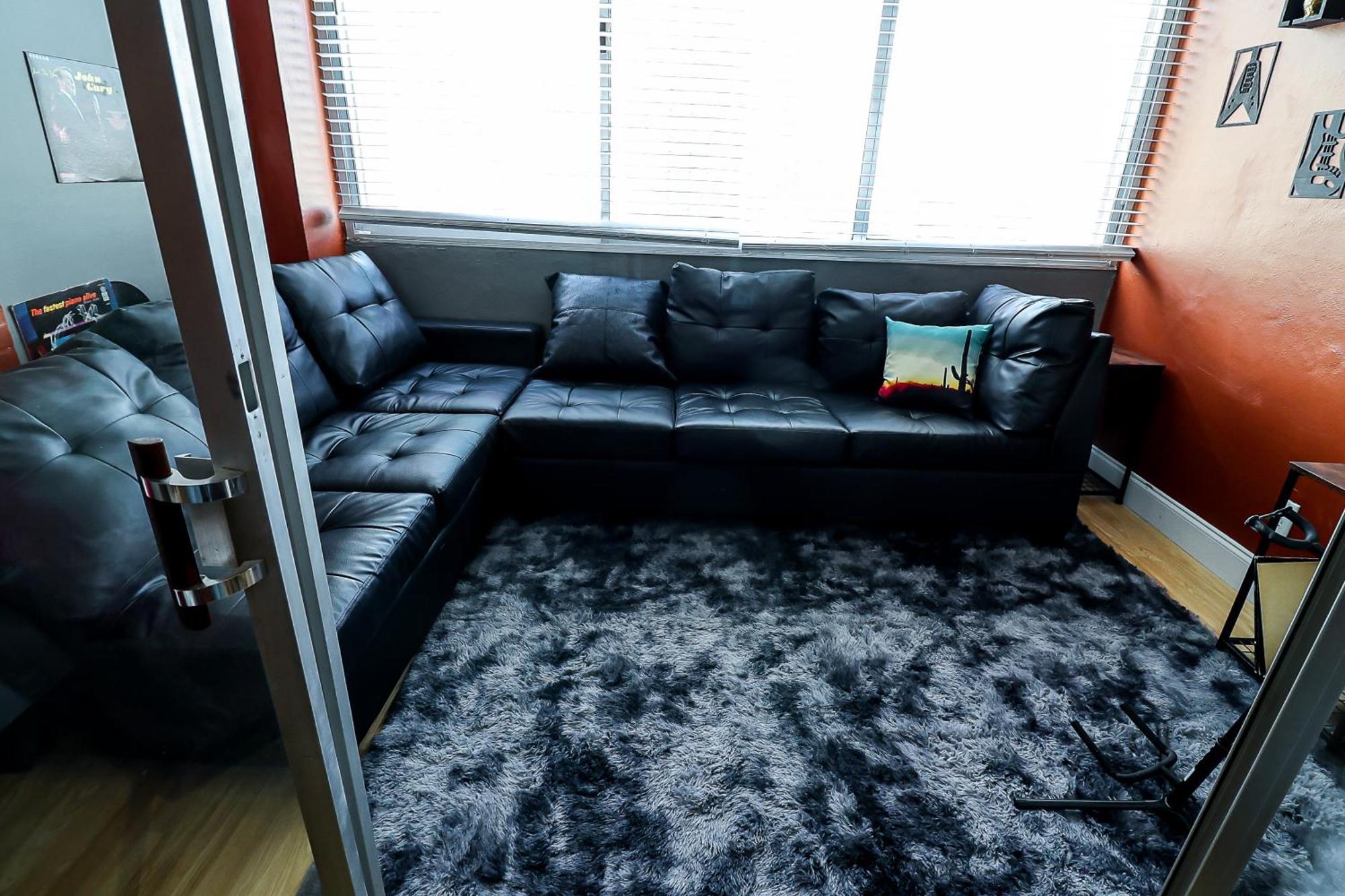 Highrise Dtwn 3 Bed W King Bed Atlanta