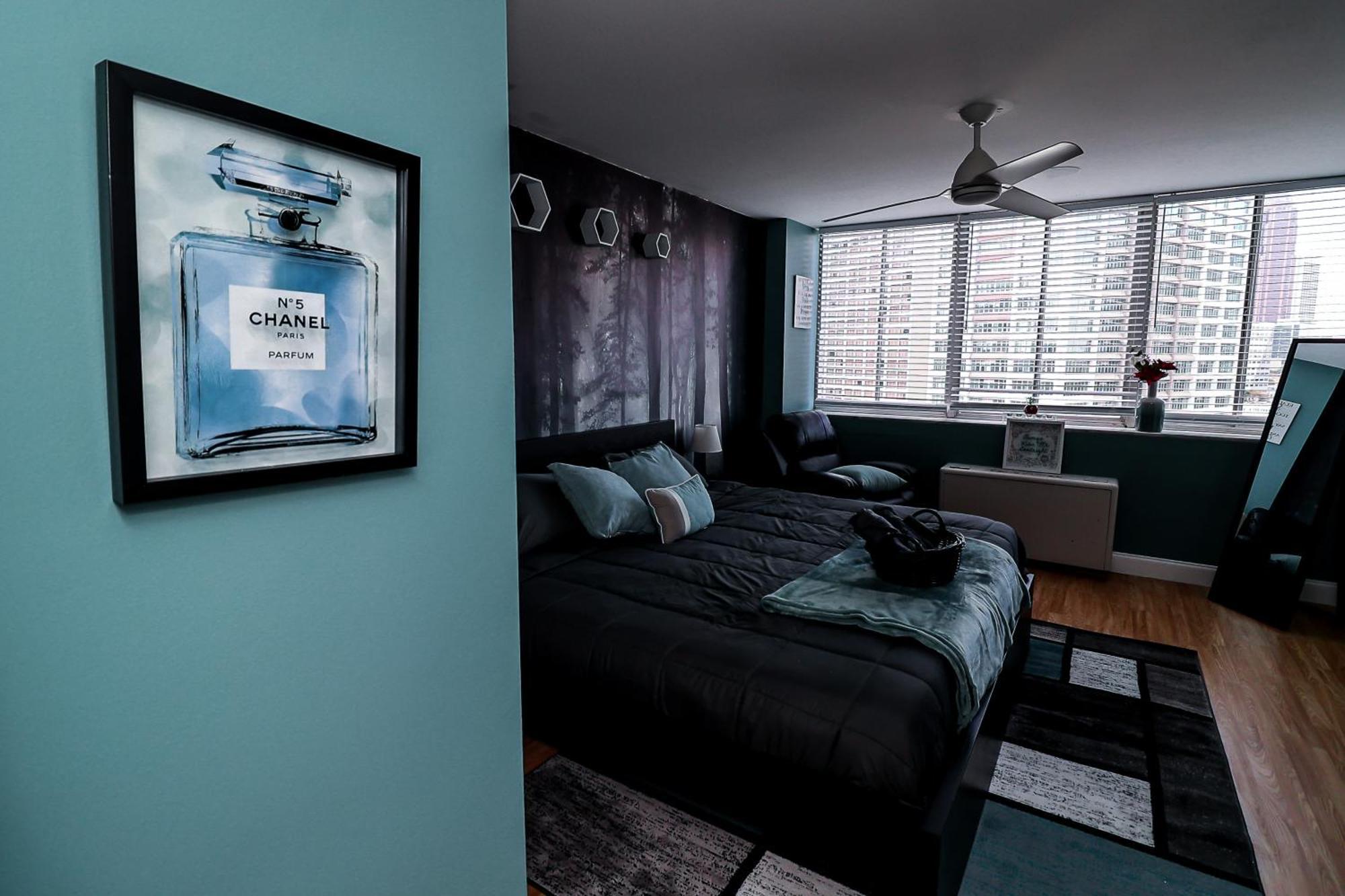 Highrise Dtwn 3 Bed W King Bed Apartment