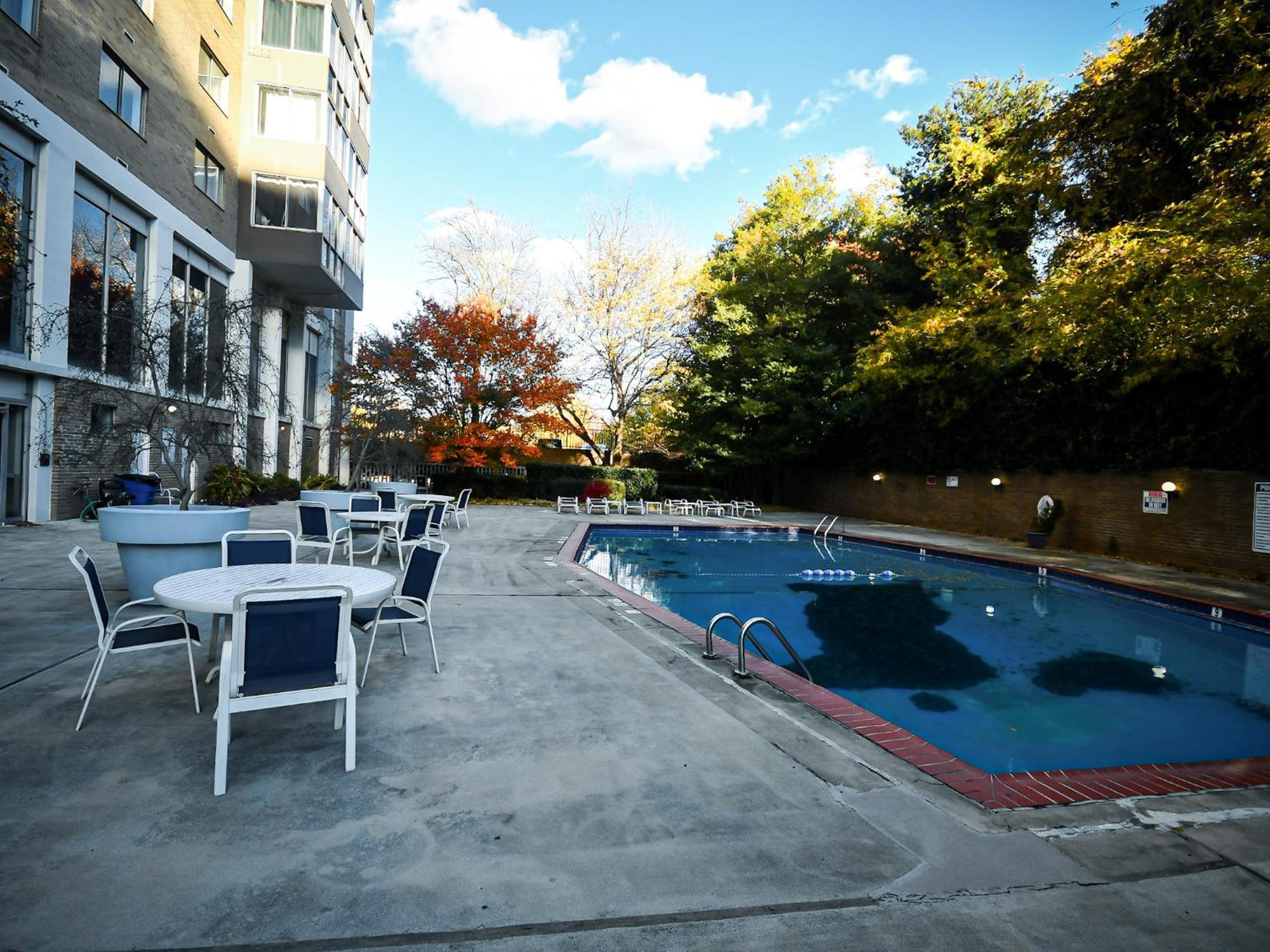 Highrise Dtwn 3 Bed W King Bed * Atlanta